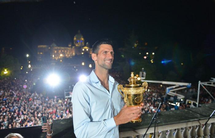Thousands of fans welcomed Djokovic, the champion said: These are definitely the most beautiful moments in life